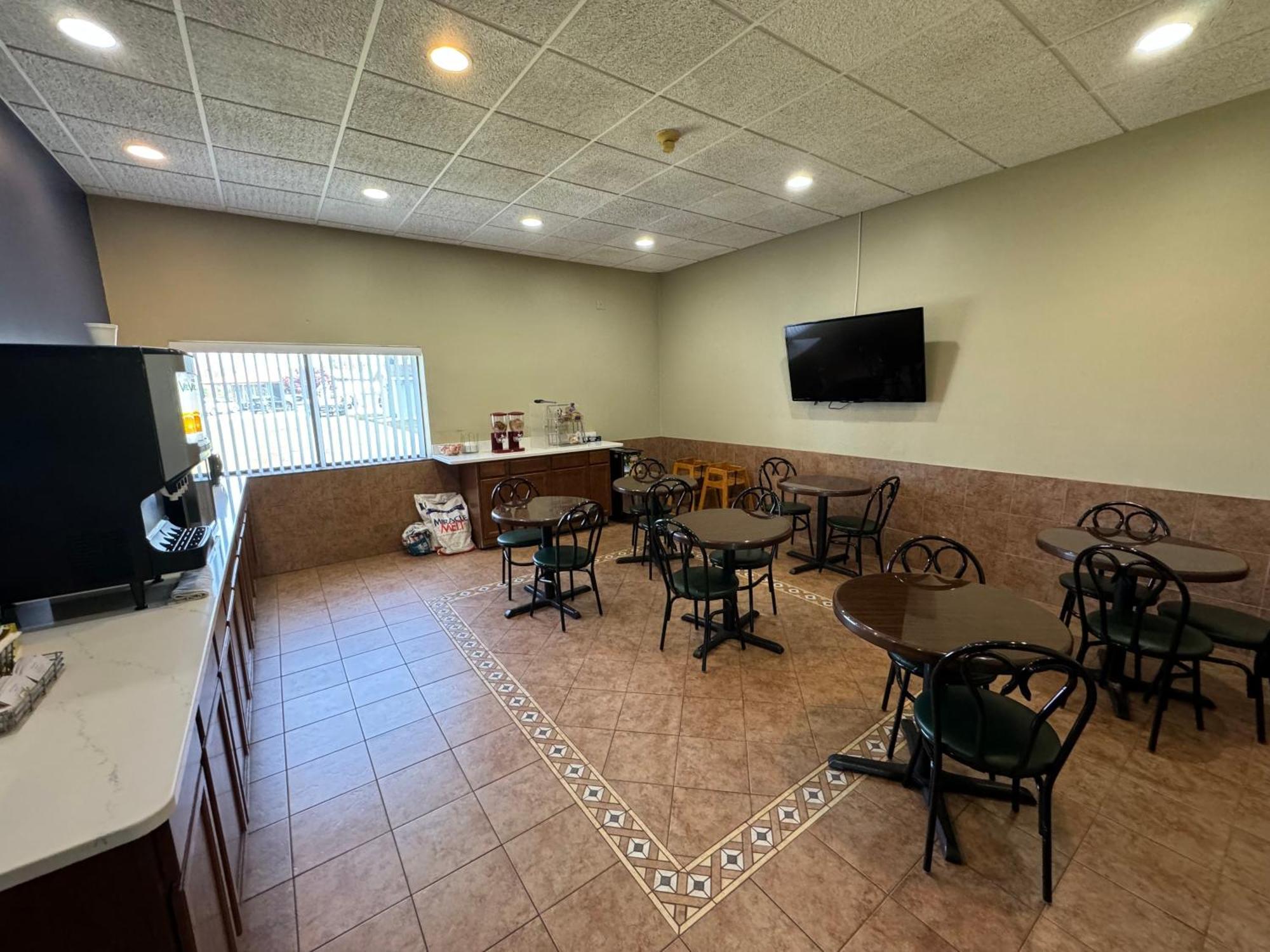 South Ridge Inn North Ridgeville Extérieur photo